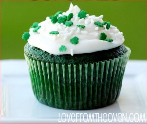 green-velvet-cupcakes