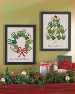 holiday-handprint-wall-art