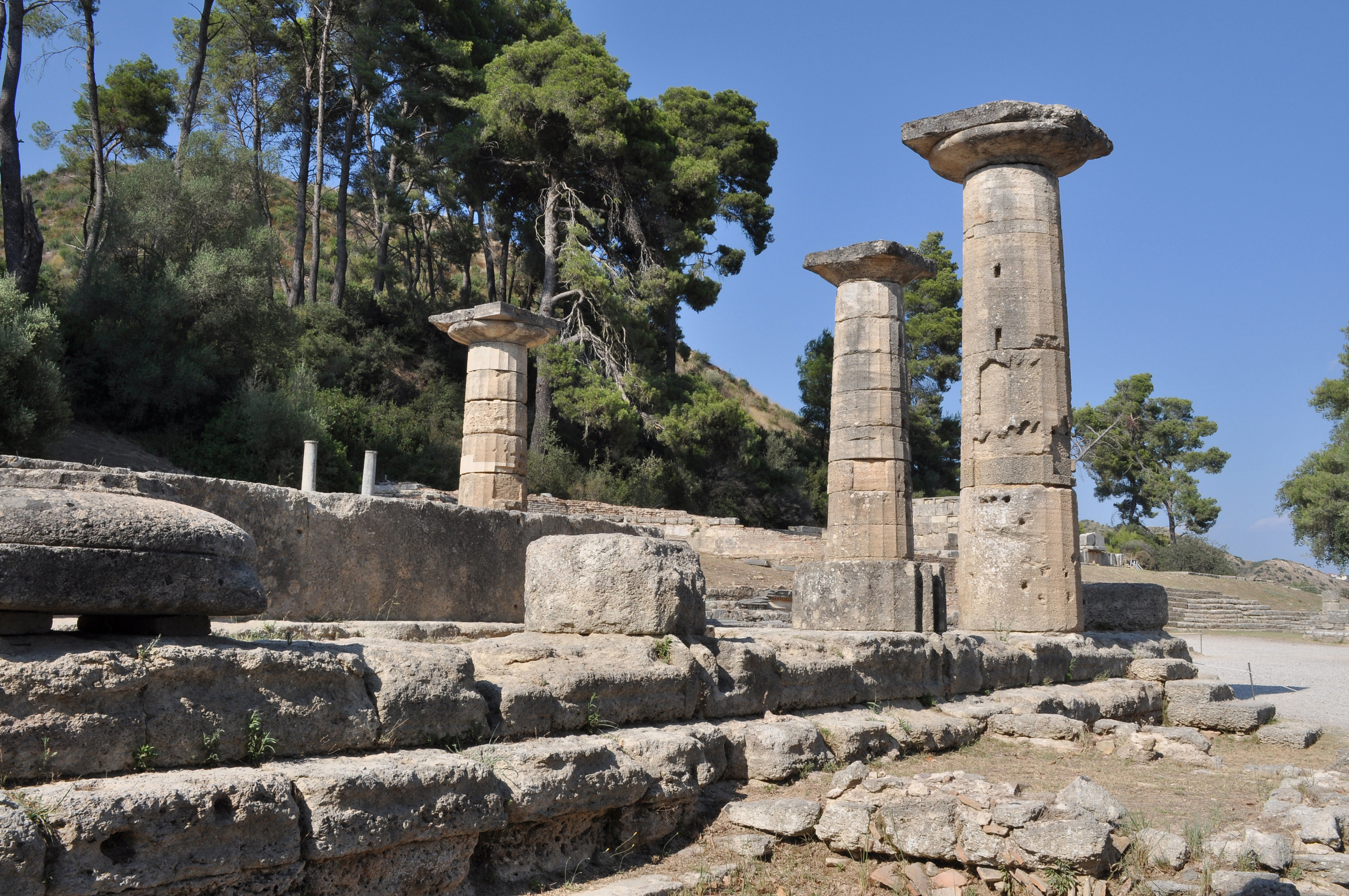 temple-hera-olympia-greece