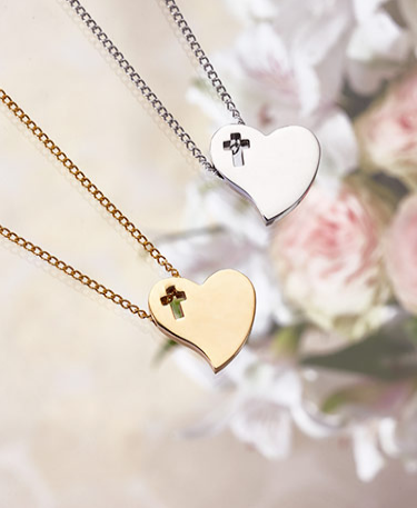 personalized-heart-pendants