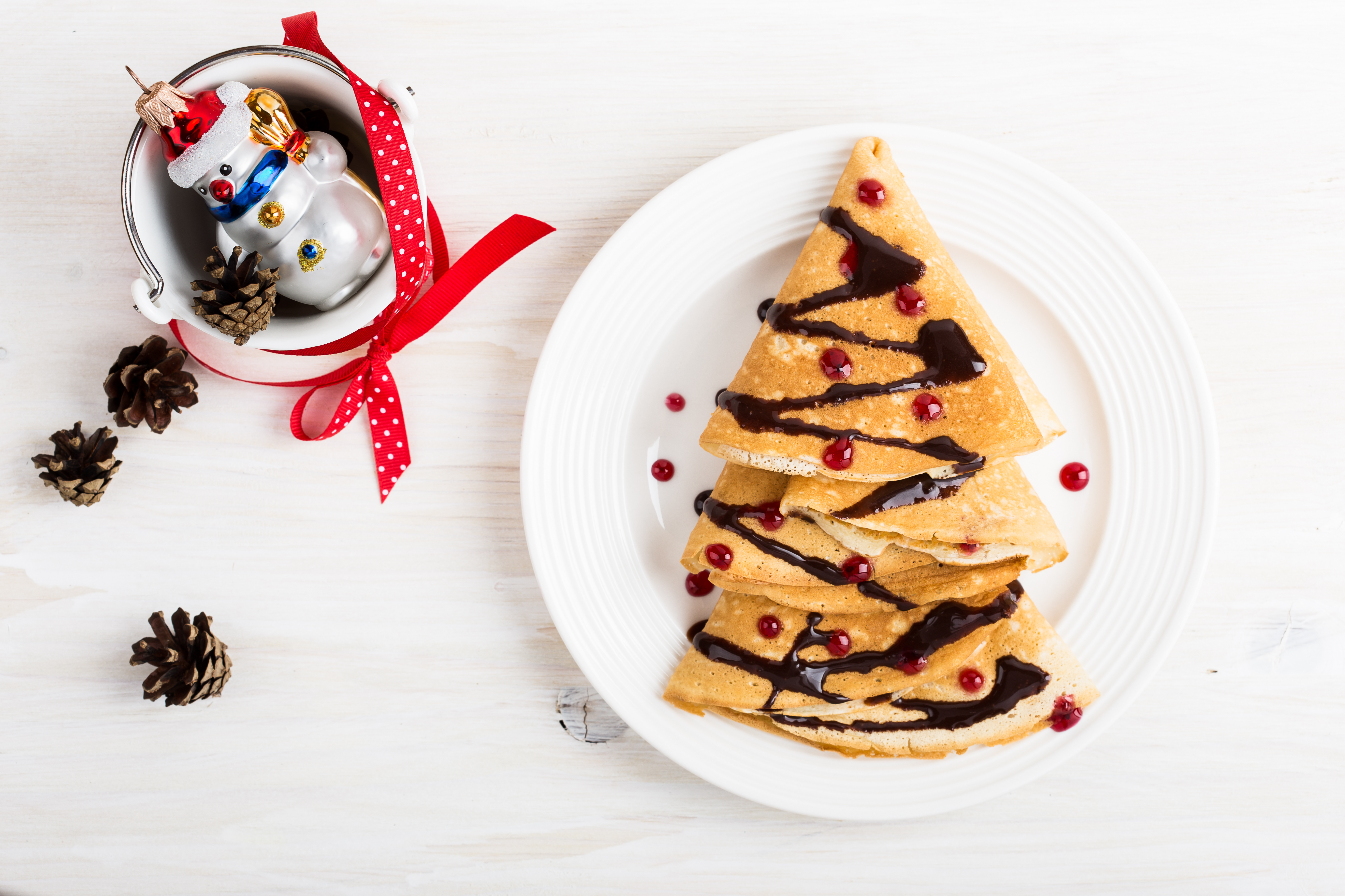 Cute Breakfast Ideas for Christmas Morning - Christmas Tree Pancakes