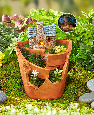 Garden Decorations - Solar Lit Village Planters