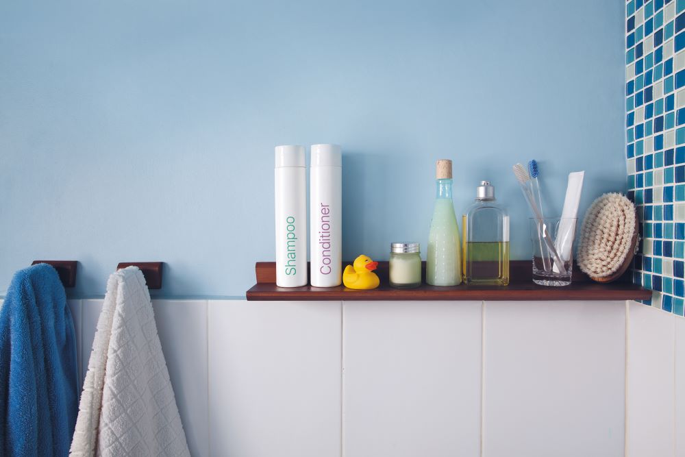 Floating Shelves Is a Trick for Creating Storage in a Small Bathroom