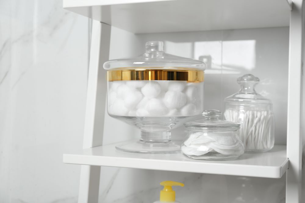 Storage Ideas For A Small Bathroom - Clear Jar Storage