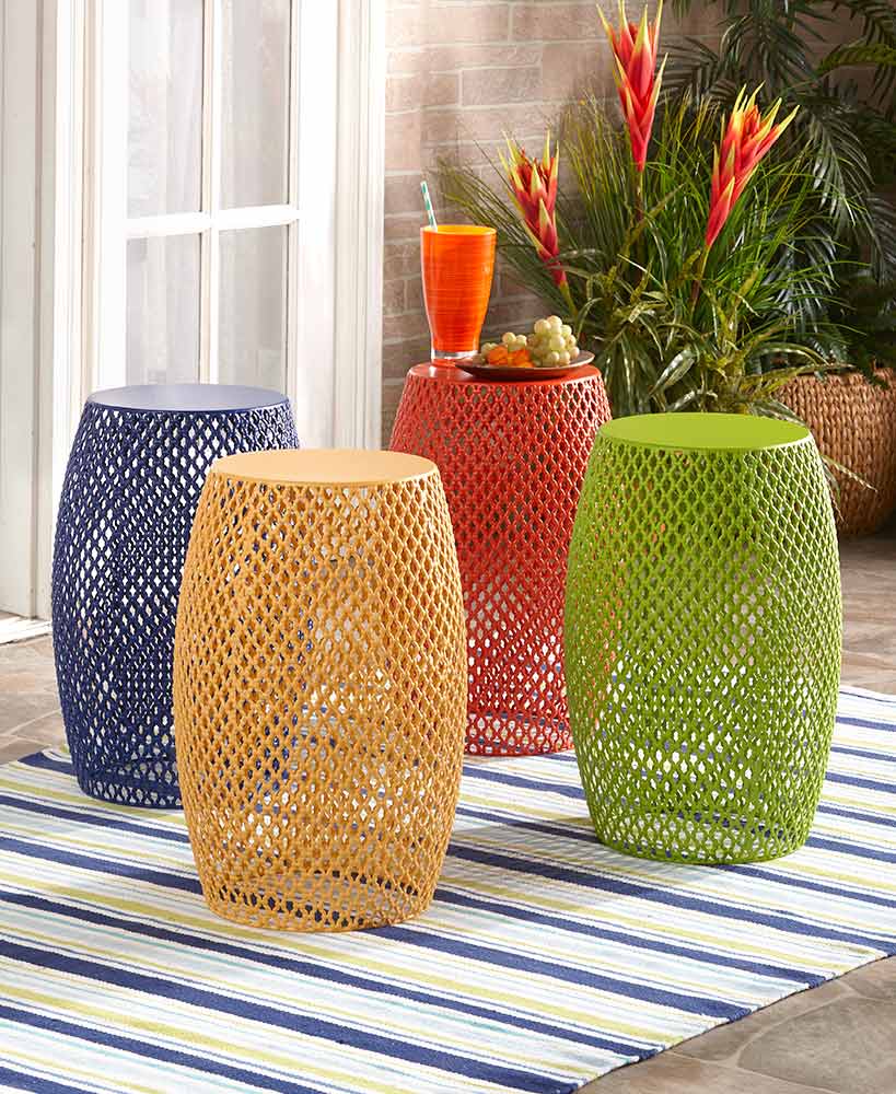 Metal Lattice Barrel Stools