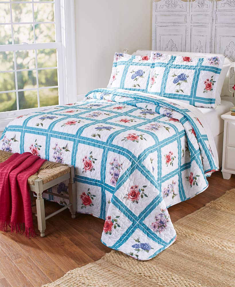 Floral Decorations - Floral Boxes Bedspread or Sham