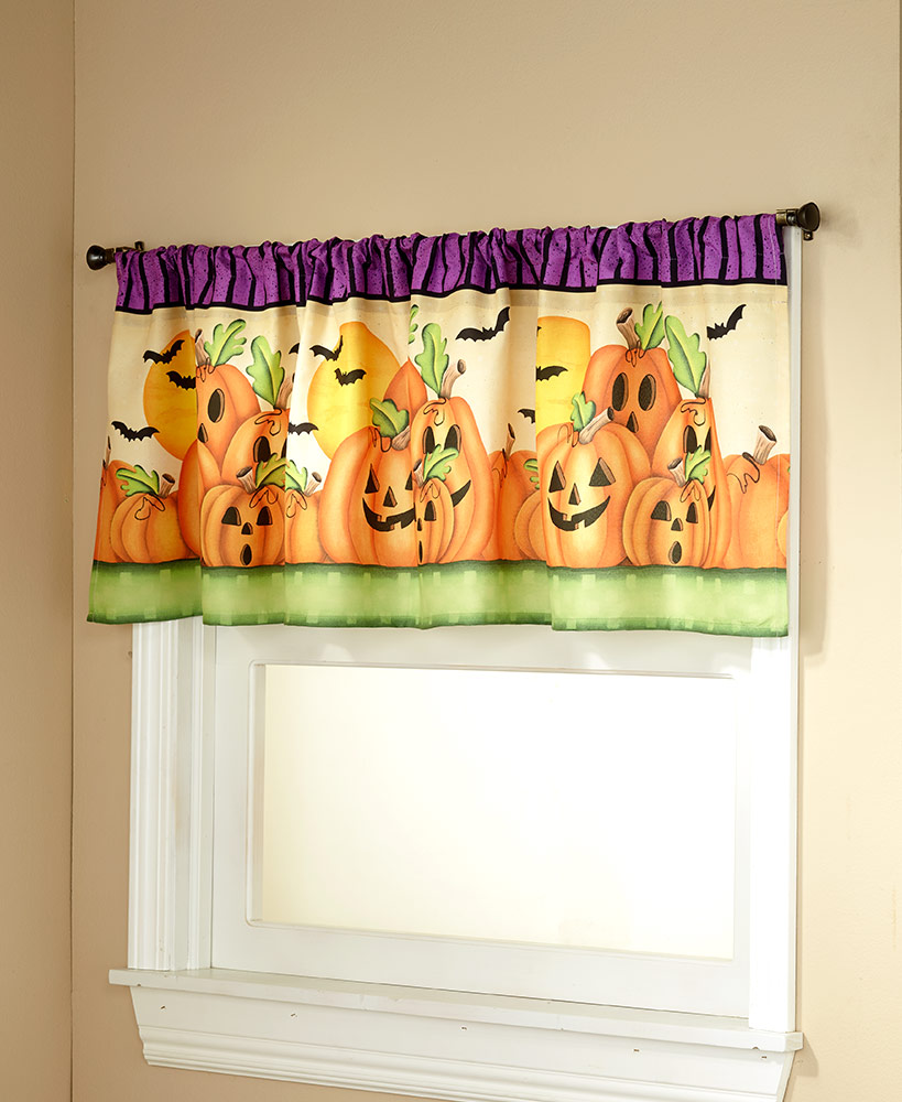 Trick-or-Treat Valance