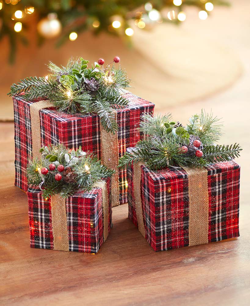 Sets of 3 Lighted Gift Box Decor