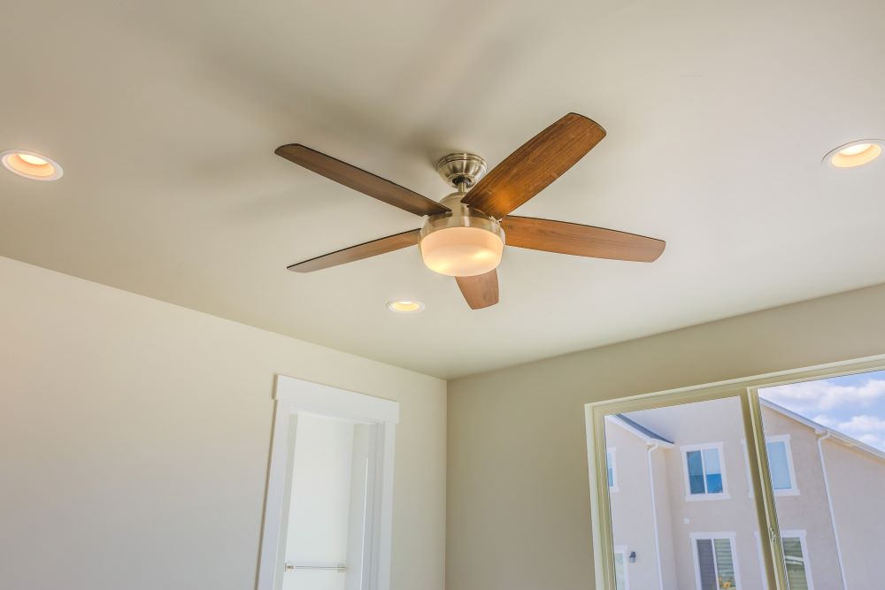 Set Ceiling Fan Clockwise In Winter