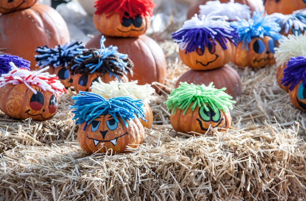 Goofy Yarn Hair Pumpkins