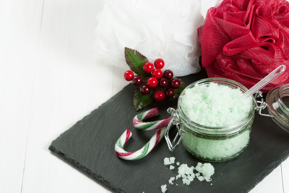 DIY Christmas Gift Ideas - DIY Mint Body Scrub