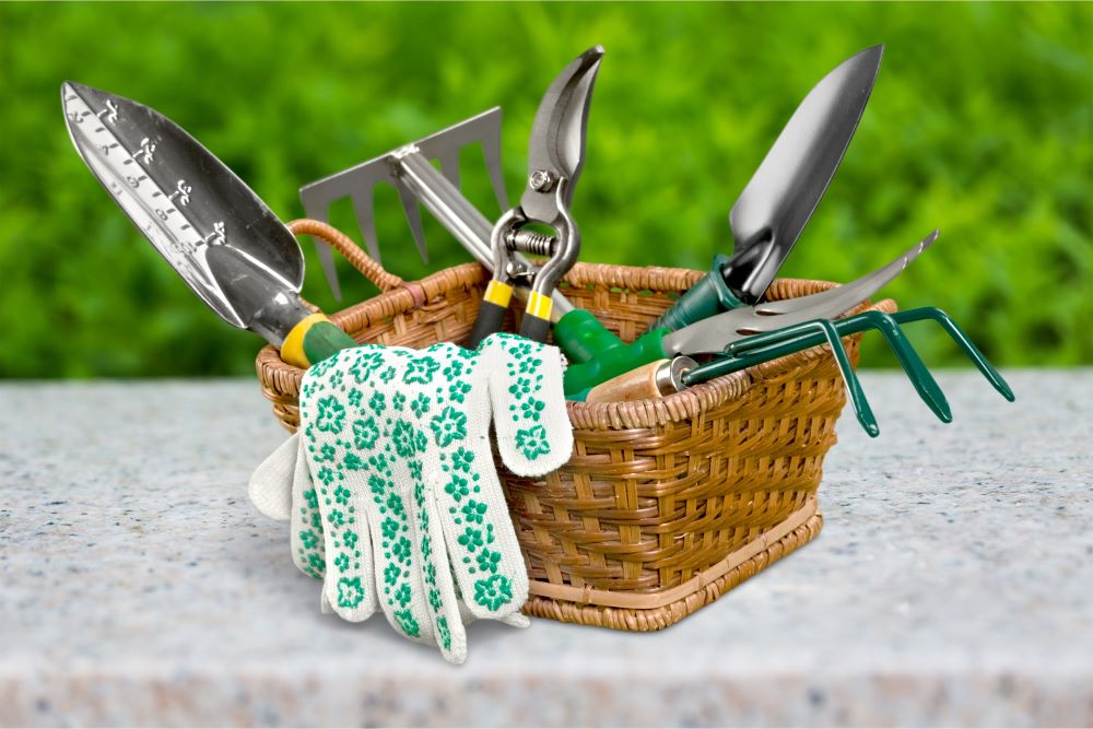 How To Get Your Garden Ready For Spring - Prepare Your Garden Tools