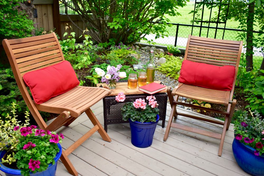 Make A Small Backyard Look Bigger - use patio furniture