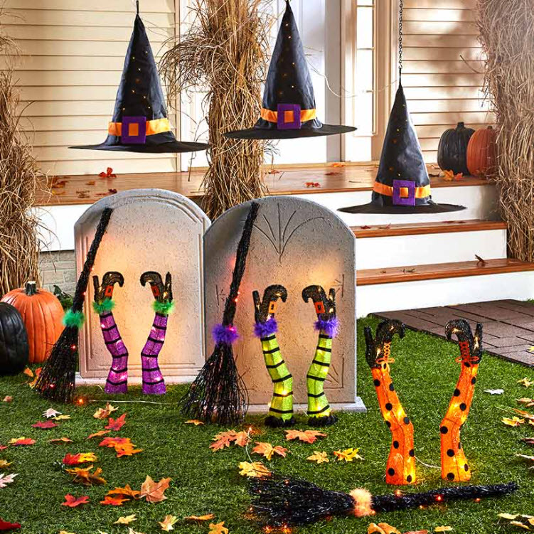 Sets of 3 Lighted Witches' Hats