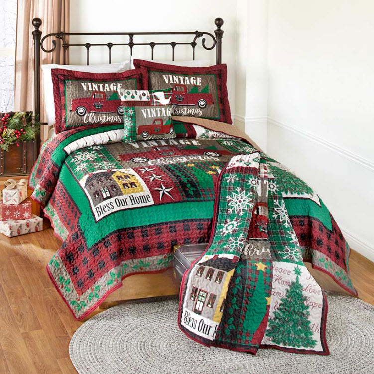 7 Red Truck Christmas Decor Ideas LTD Commodities   Vintage Xmas Bedding 