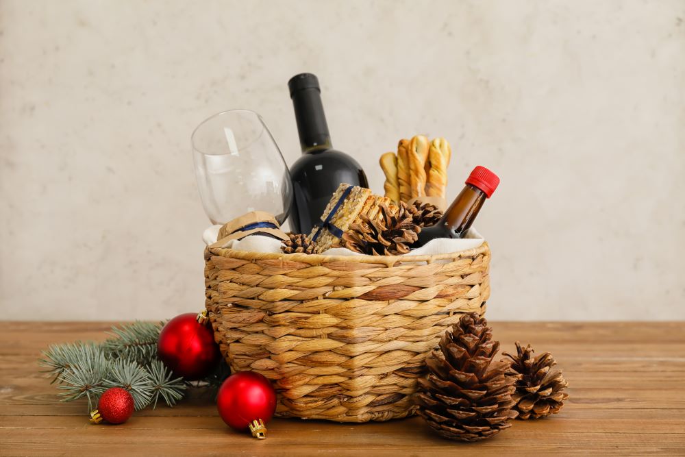 How To Make A Themed Christmas Gift Basket - wine gift basket